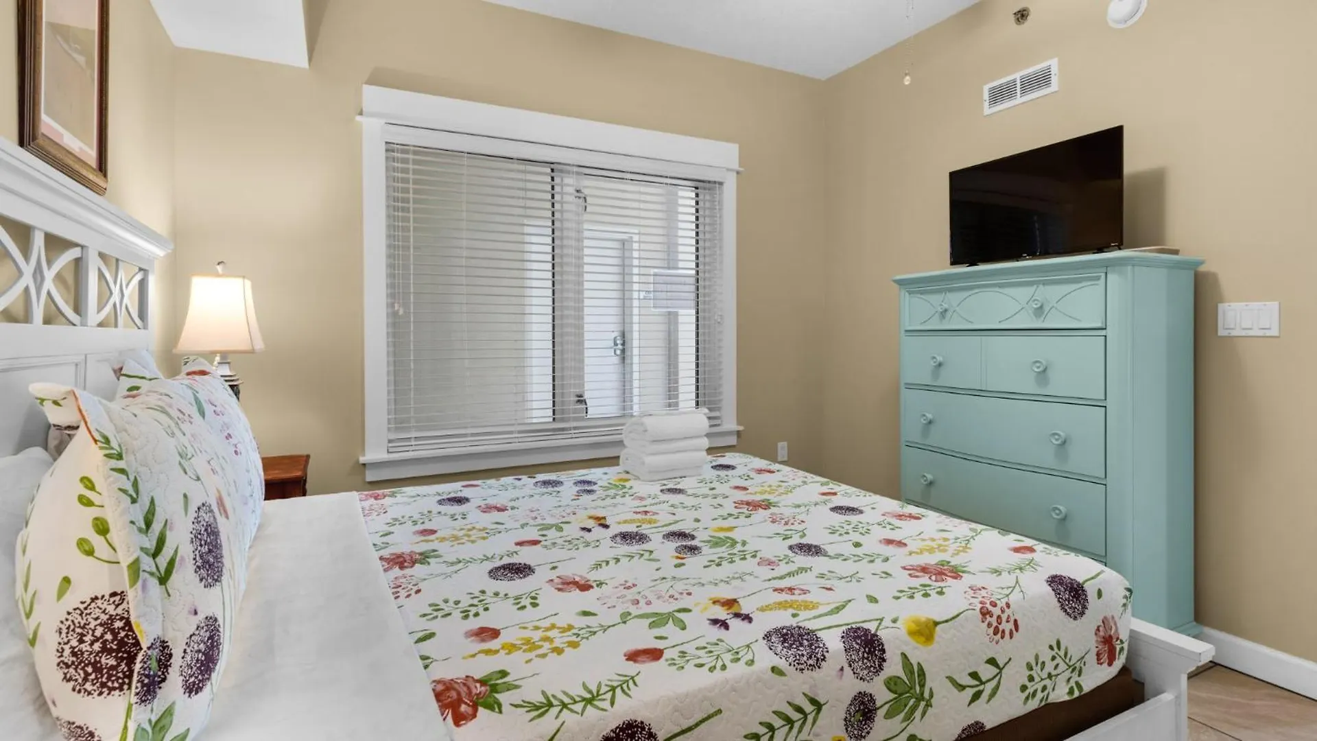 Ocean Front Grand Panama 2 Bd 2 Ba Unit 1006, Spectacular Amenities Villa Panama City Beach Holiday home